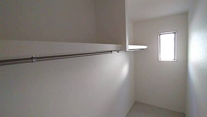 ウォークインクローゼット