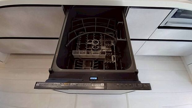 【食器洗い乾燥機】同仕様物件の設備・仕様の写真です。実際とは異なる場合があります。