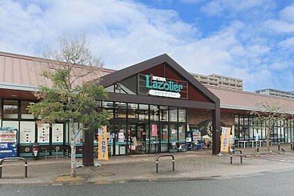 SPINA Lazolir(スピナ ラソリエ) 高見店 徒歩1260m