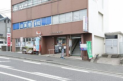 小倉黒原郵便局 徒歩417m