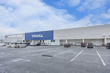 スーパーセンタートライアル 二島店 徒歩884m