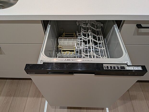 【食器洗浄乾燥機】施工例（品番、メーカーは物件によって異なります）
