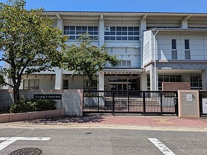 名古屋市立守山中学校 徒歩521m