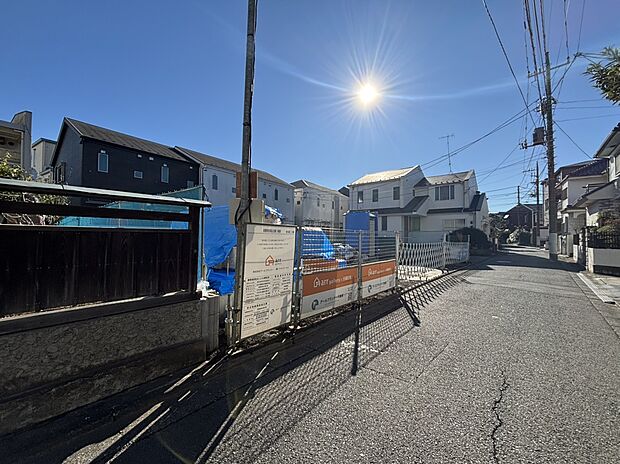 【前面道路含む現地写真】現地（2025年12月）撮影