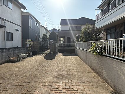 前面道路含む現地写真