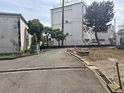 前面道路含む現地写真