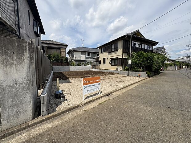 【前面道路含む現地写真】現地(2026年6月)撮影
■南側 幅員約6.0m公道に接道