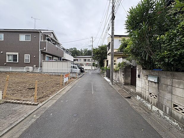 【前面道路含む現地写真】現地（2026年6月）撮影
■南東側 幅員約4.0ｍ公道に接道