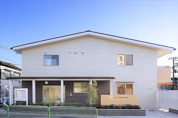 にじいろ保育園練馬高松(約220m)
