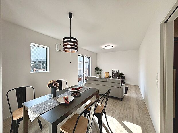 「急に物件が見たくなったけど、予約がいっぱい…？」そんな時も心配いりません！当日いつでも大歓迎です！お気軽にお電話ください！お待ちしてます！