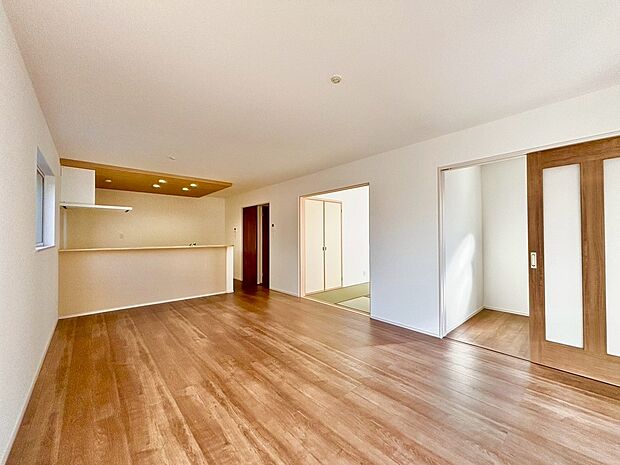 全棟ＬＤＫ約１７帖以上のゆとりある住まいです！