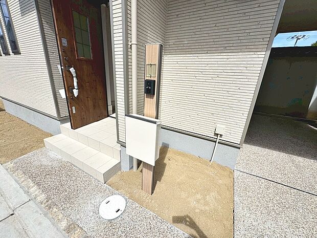 【現地外観写真(A号棟)】お客様が安心して物件探しが出来るよう心がけております!お気軽にお問い合わせください!!