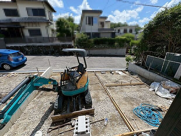 【駐車場（２号棟）】家探しはどうやってするの？から資金のことや住宅ローン、税金や制度のことまで住宅の難しいことをわかりやすく説明いたします♪