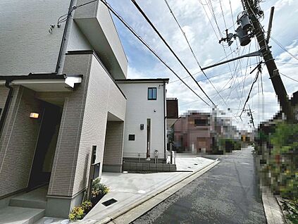 前面道路を含む現地写真