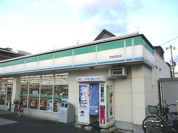ファミリーマート堺金岡店