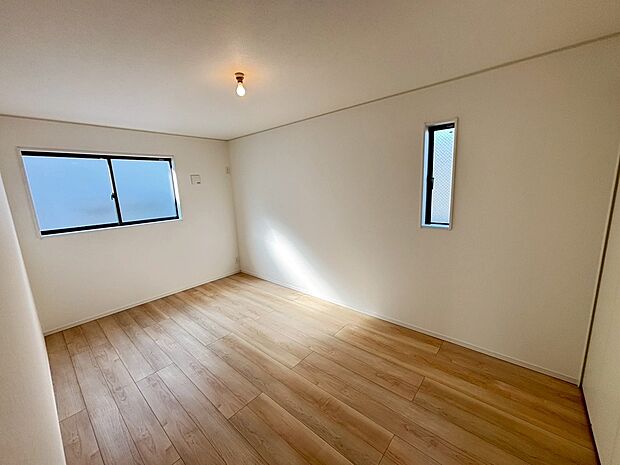 【洋室】◆現地案内会開催中◆もちろん、当日のご連絡でも対応可能です♪ご自宅にお迎えも可能です!