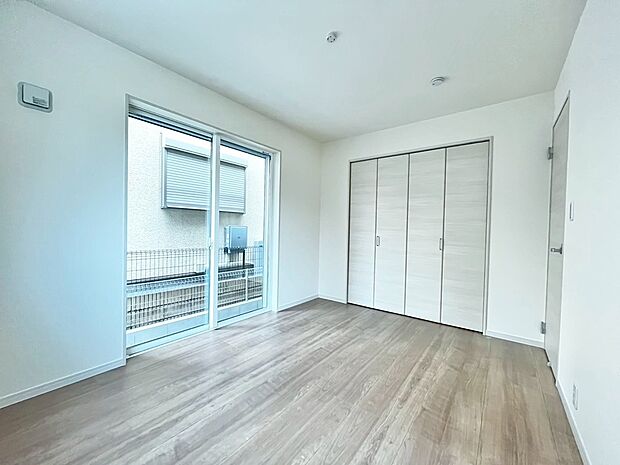 【洋室】◆現地案内会開催中◆もちろん、当日のご連絡でも対応可能です♪ご自宅にお迎えも可能です！