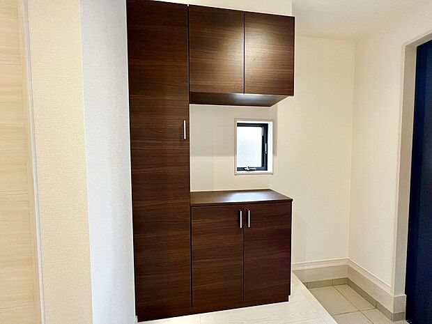 【シューズボックス】玄関周りもスッキリ片付きますね♪