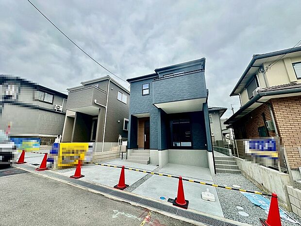 【2号棟:外観】お客様にとって最良のマイホームが見つかりますよう、イエストアが全力でお手伝いさせていただきます!いつでもお気軽にお問い合わせ下さい♪