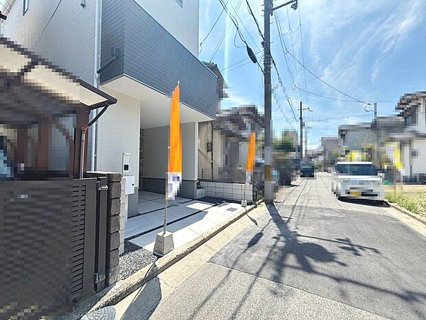 【前面道路を含む現地写真】前面道路約4.7m!運転の苦手な方も安心ですね!