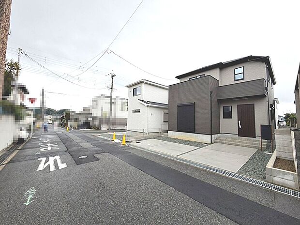 【2号棟:外観】お客様にとって最良のマイホームが見つかりますよう、イエストアが全力でお手伝いさせていただきます!いつでもお気軽にお問い合わせ下さい♪