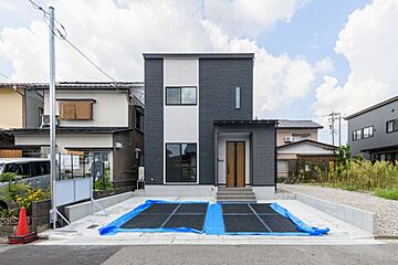 【福井市運動公園1丁目】ZEH仕様の高断熱・太陽光パネル4.92kw搭載の新築一戸建て その他