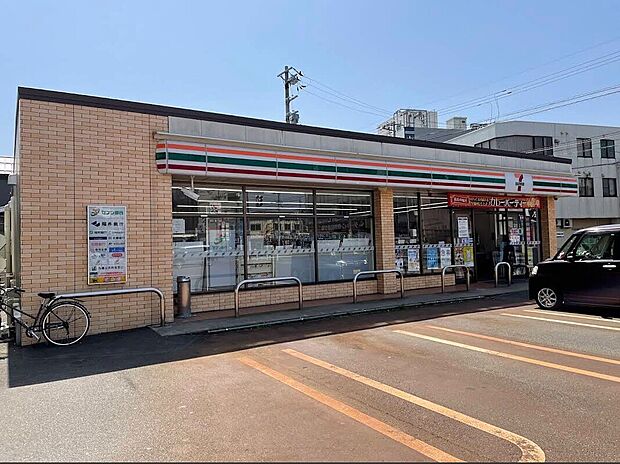 セブンイレブン福井文京3丁目店（約500m）
