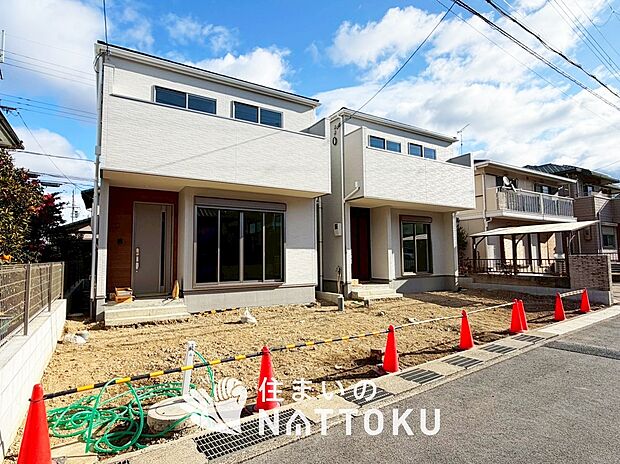 現地写真（街並み）
全２邸
駐車２台可能
