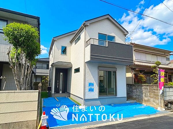 現地写真（外観）
限定１邸
駐車２台可能
