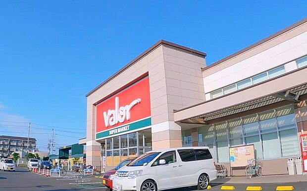 バロー草津店（約530m）