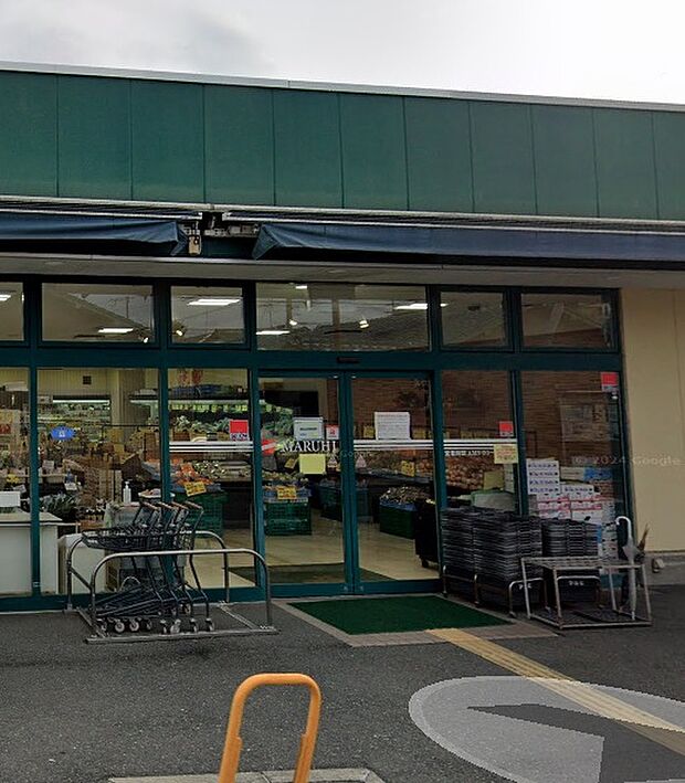 スーパーマルヒ山本店(約230m)