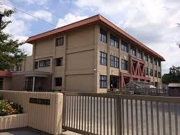 東近江市立御園小学校（約1,100m）