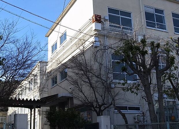 京都市立双ヶ丘中学校（約1,700m）