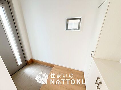 現地写真(玄関)