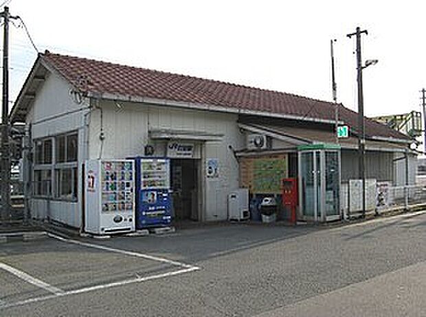 JR和歌山線「打田駅」(約1,120m)