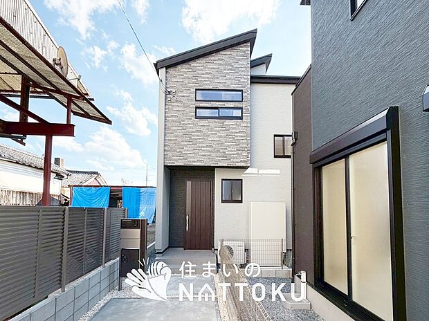 【現地写真(外観)【2号地】】健康被害に配慮したもっとも安全性の高い建材を採用し、シックハウス対策をしております。