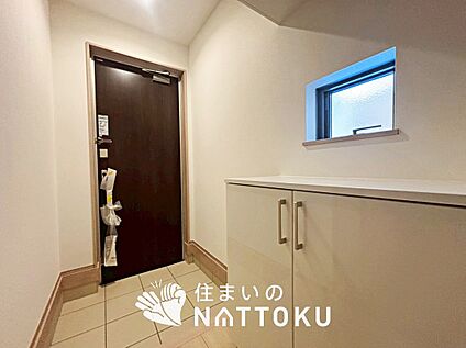 現地写真(玄関)