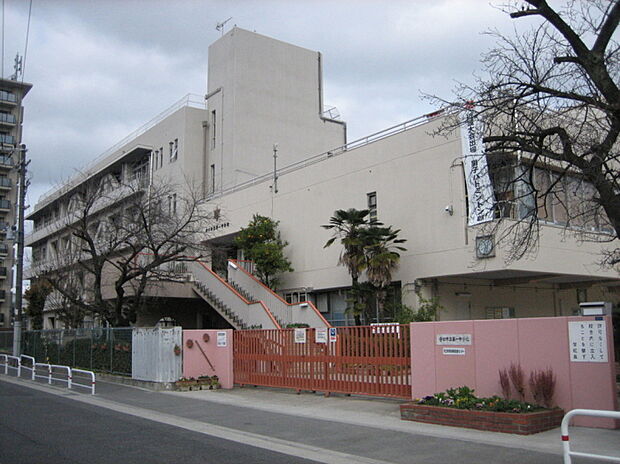 守口市立第一中学校(約2,400m)