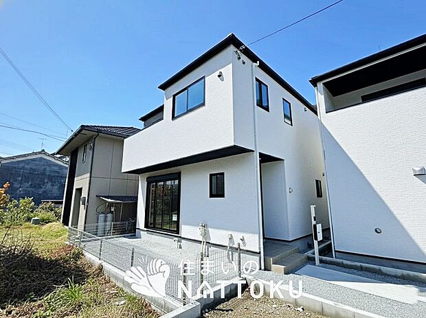 【現地写真（外観）【２号地】】お引渡し後も無償の定期点検を行っており、暮らしの安心をお届けしています。