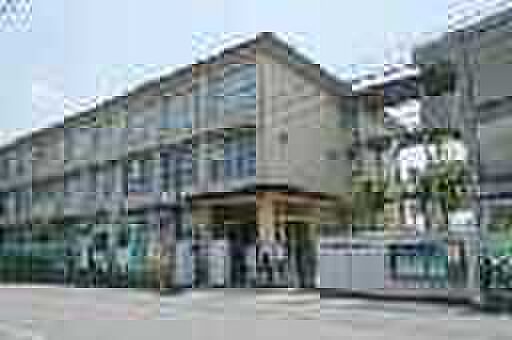 枚方市立殿山第一小学校（約490m）