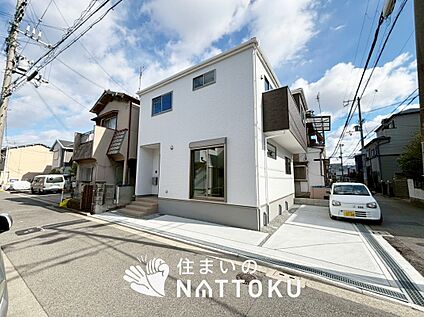 現地写真（前道含む外観）