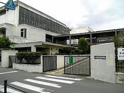 八尾市立高美中学校 1500ｍ(徒歩19分)