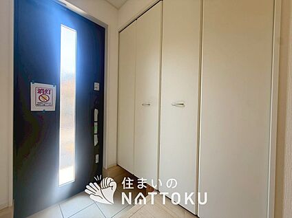 現地写真(玄関)