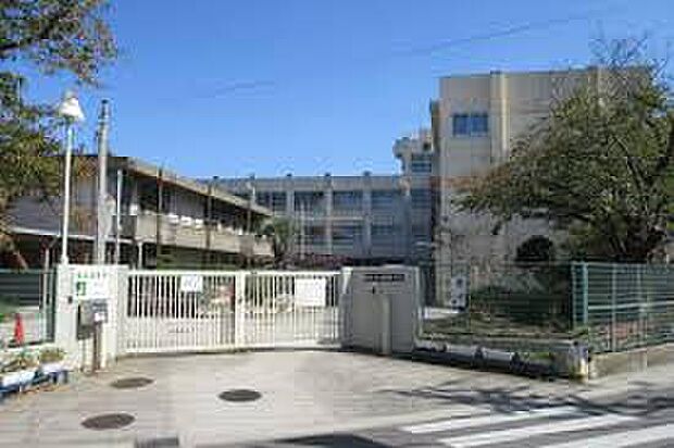 堺市立八田荘小学校（約730m）