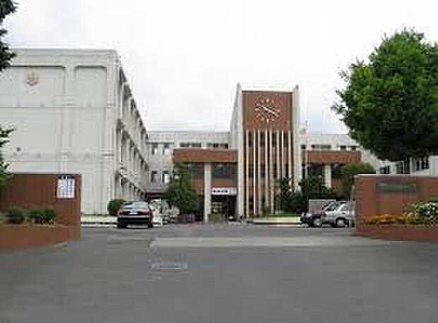 甲賀市立甲南中学校（約1,400m）