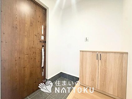 現地写真（玄関）