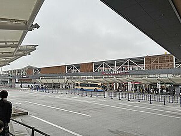 北大阪急行「箕面萱野駅」（約1,280m）