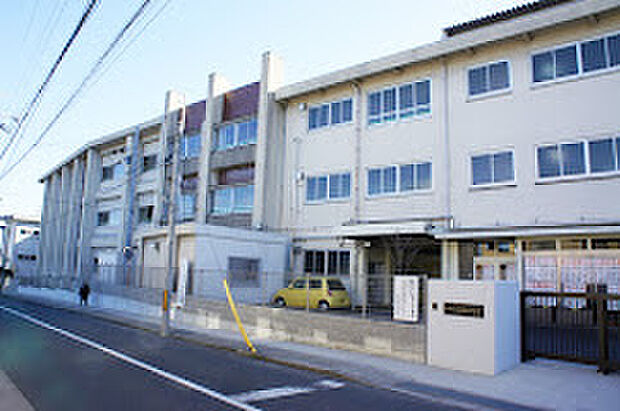 向日市立勝山中学校(約1,000m)