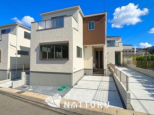 【現地写真(外観)【4号地】】お引渡し後も無償の定期点検を行っており、暮らしの安心をお届けしています。