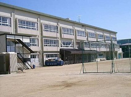 河内長野市立長野中学校 350ｍ(徒歩5分)